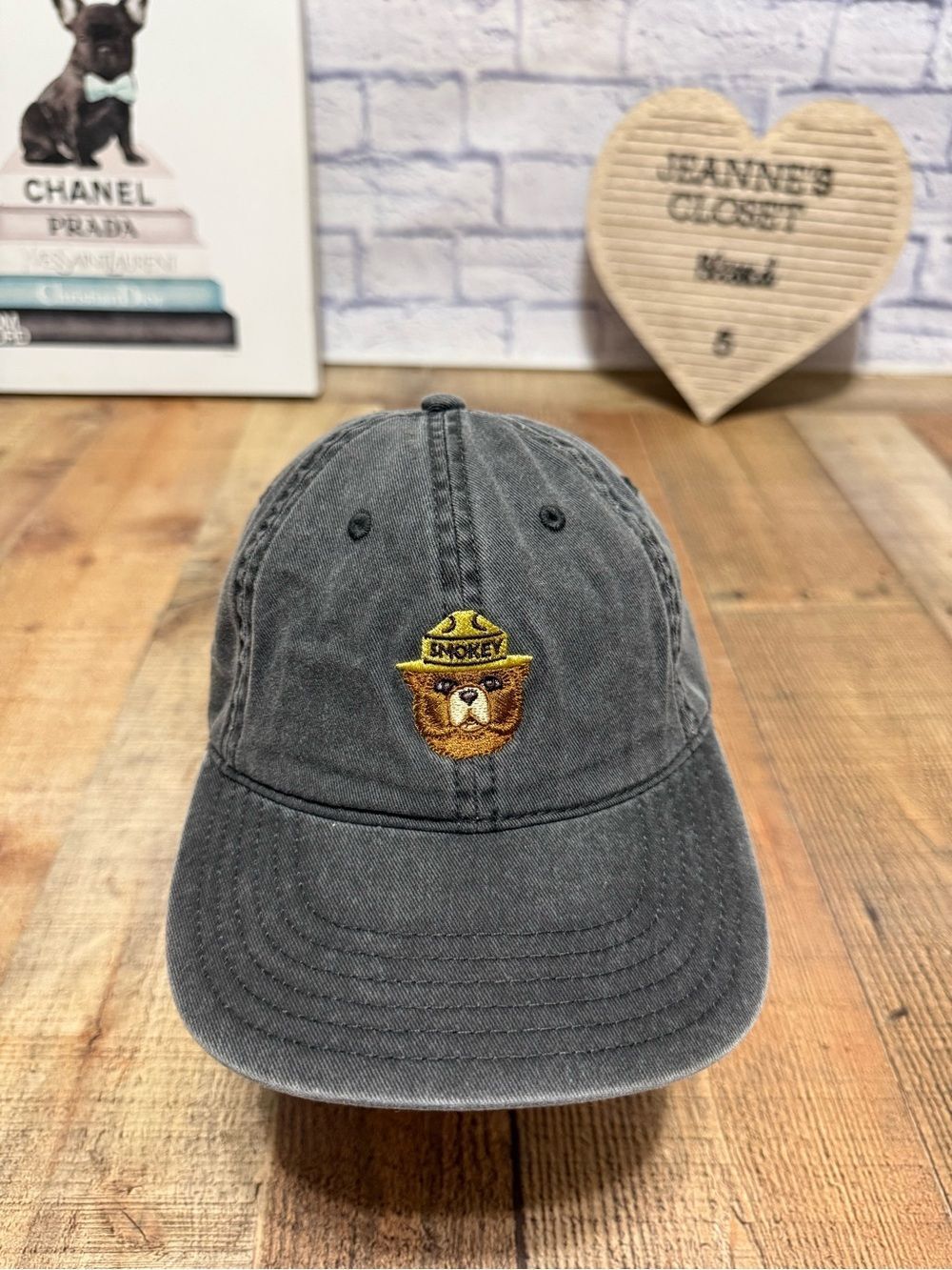 Mad engine gray Unisex Smokey the bear hat